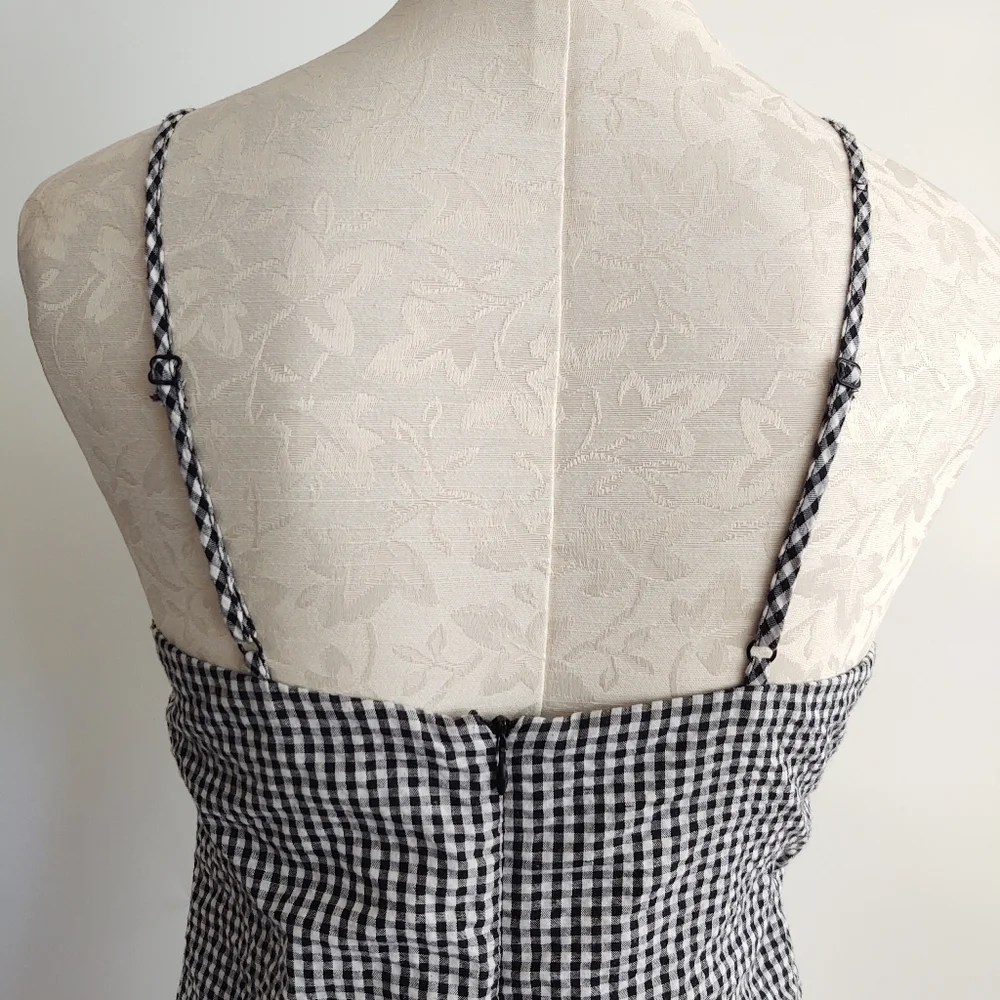 Honey Punch Gingham Romper Black & White Cami Ruffle Hem Size Small - Picture 11 of 12